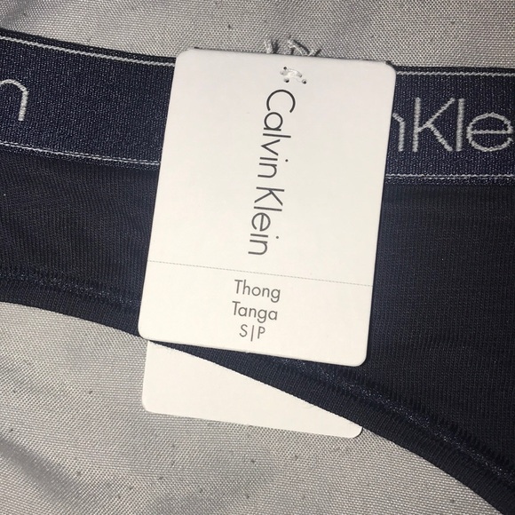Calvin Klein Women’s Thong🆕 - Picture 6 of 14